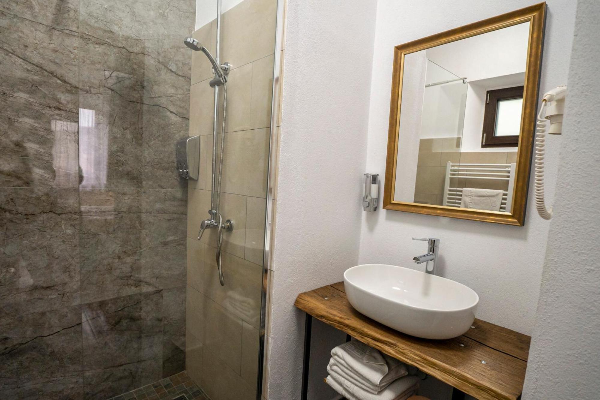 Stradela Apartment Sighisoara Luaran gambar